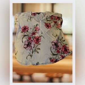 International INC Company Floral Blouse.